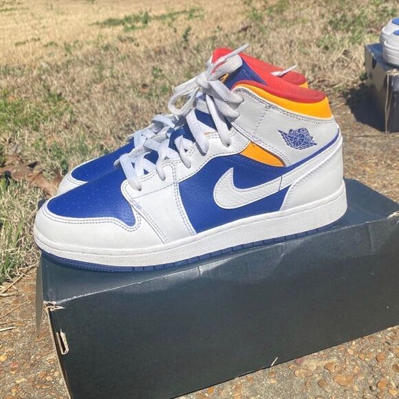 Air Jordan 1 Mid Royal Blue Laser Orange Men´s...
